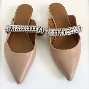 Kurt Geiger Pointed-Toe Mule Flats with Crystal Strap – Size 8.5
